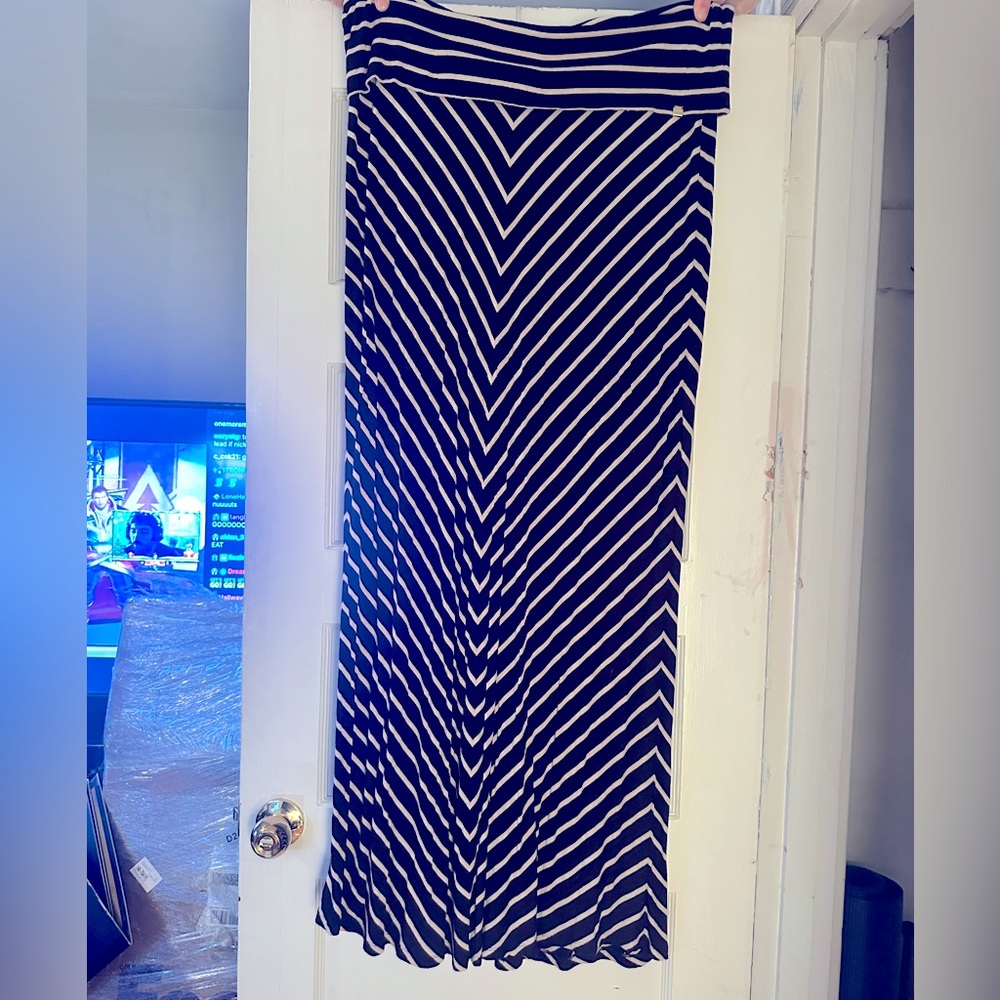 Calvin Klein black and cream striped skirt